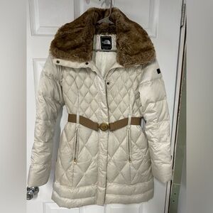 The North Face Women's Apres Parkina Pro 600 Down Jacket in Cream/Ivory EUC